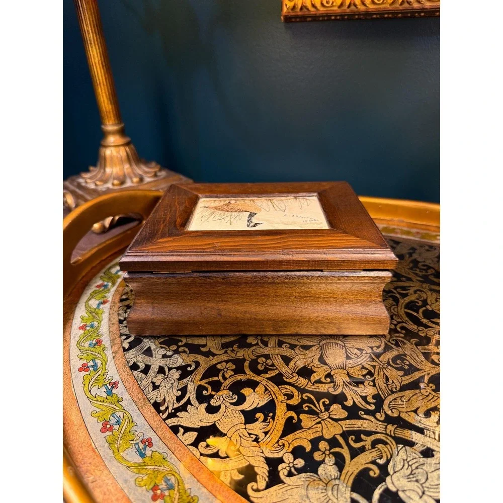 Vintage J.J. Cash Embroidered Goose Wood Keepsake Box‎